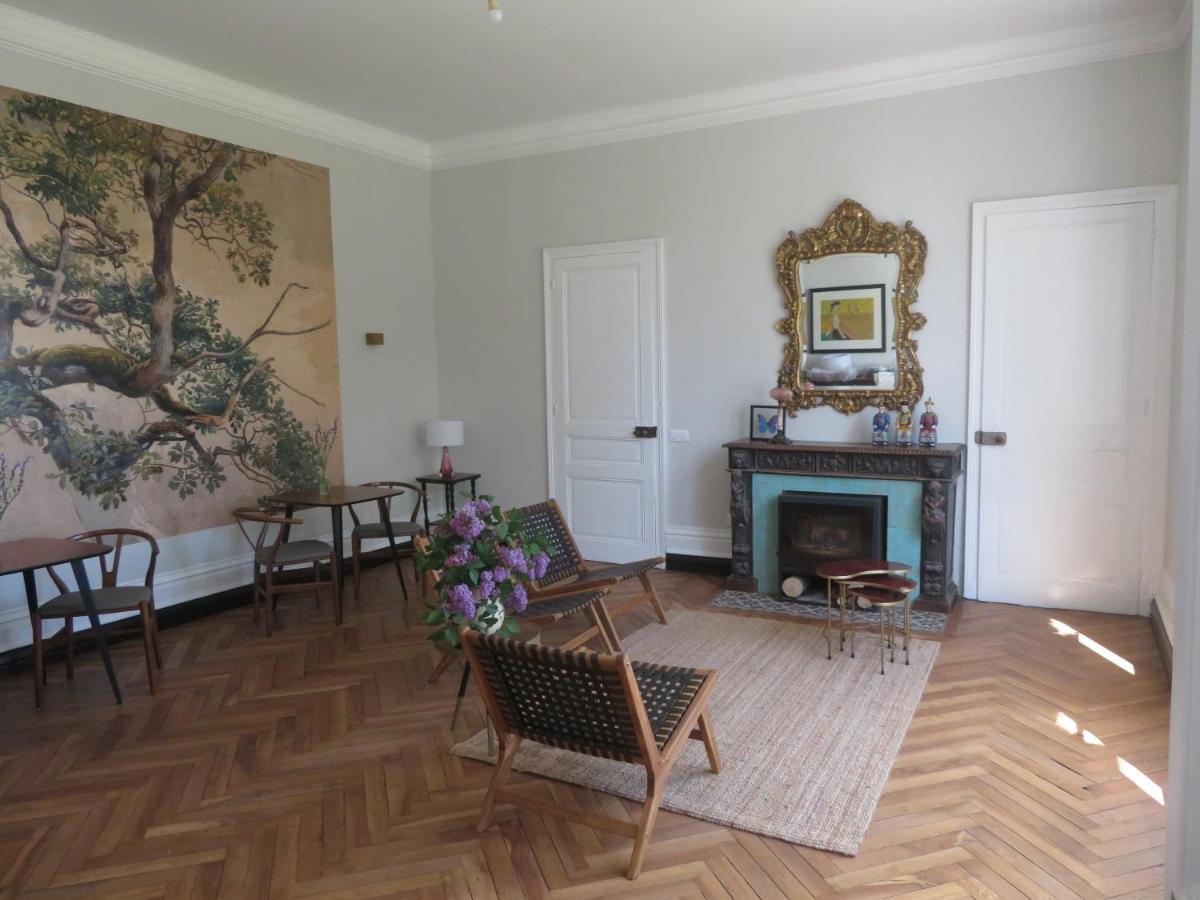Villa Paignon Montbron Exterior foto