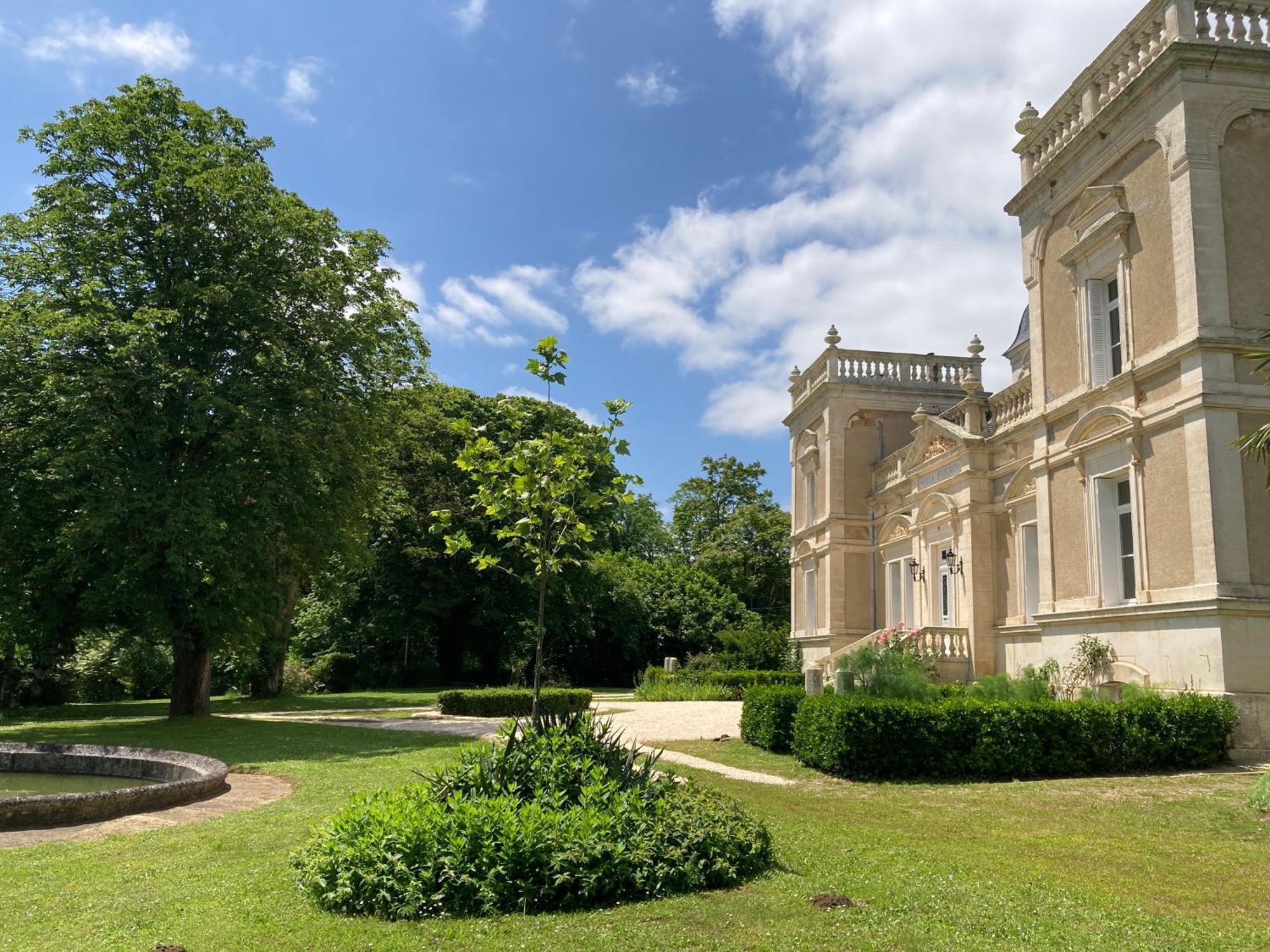 Villa Paignon Montbron Exterior foto
